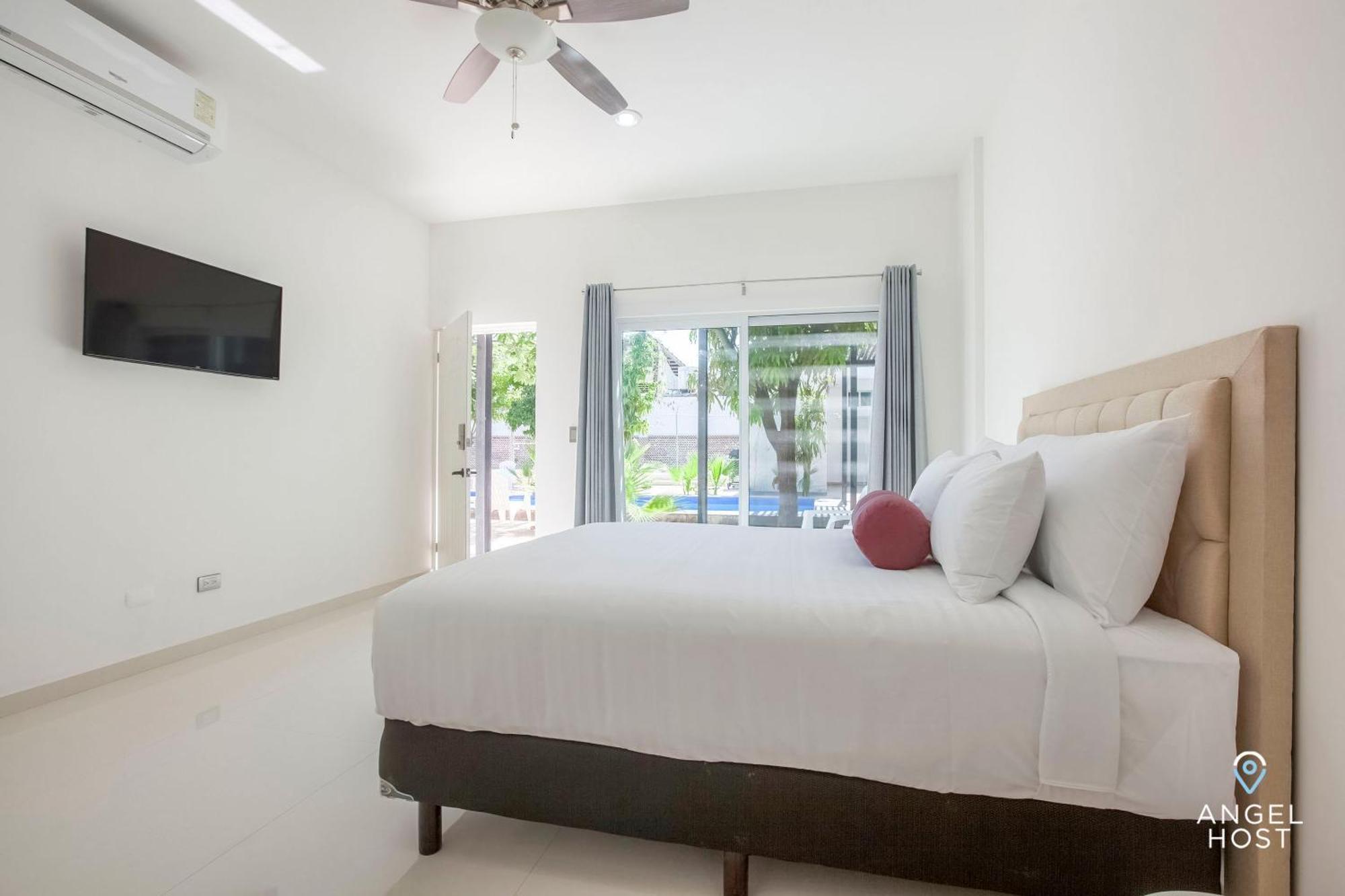 Cozy Stay With Pool Bbq Steps From Hotspots La Paz Luaran gambar